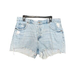 H&M US 16 light denim highwaisted shorts.